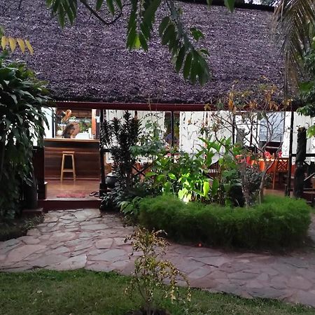 Clair De Lune Ambatoloaka (Nosy Be) Exterior foto